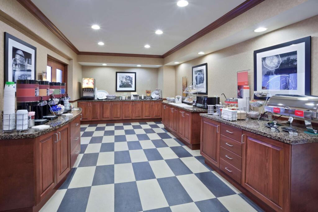 hotel image 13