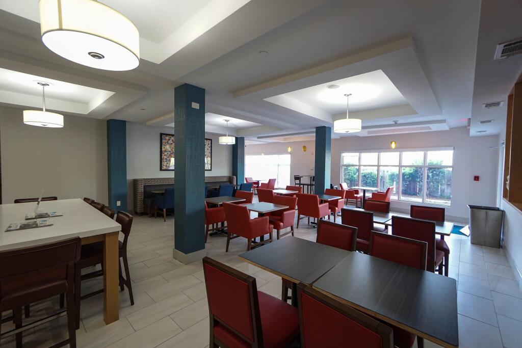 hotel image 8