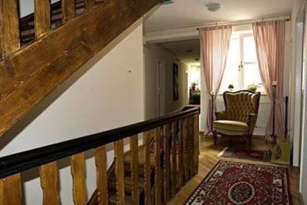 hotel image 10
