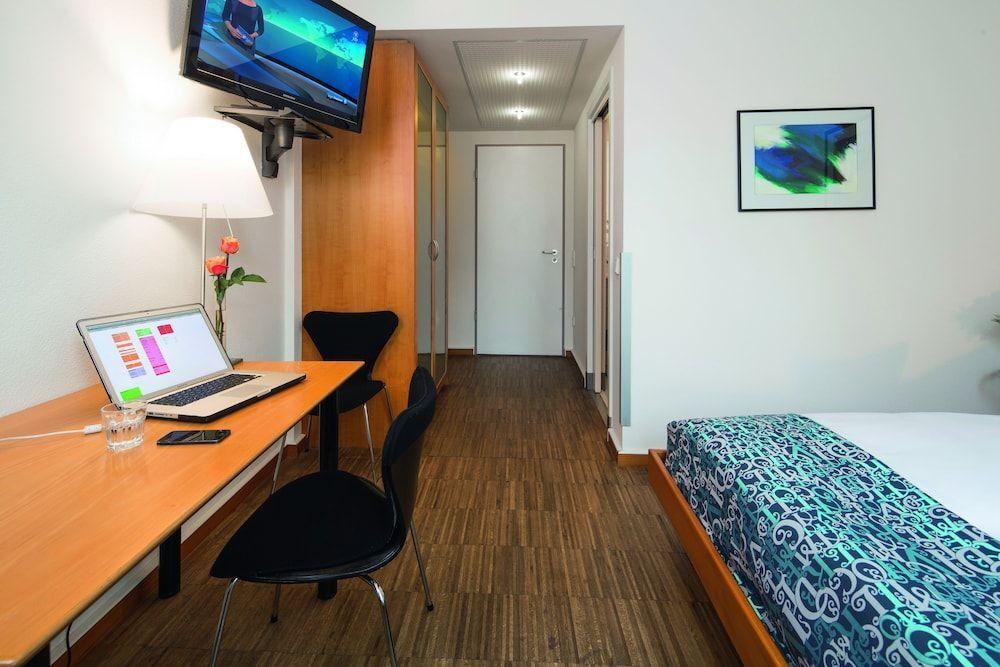hotel image 12