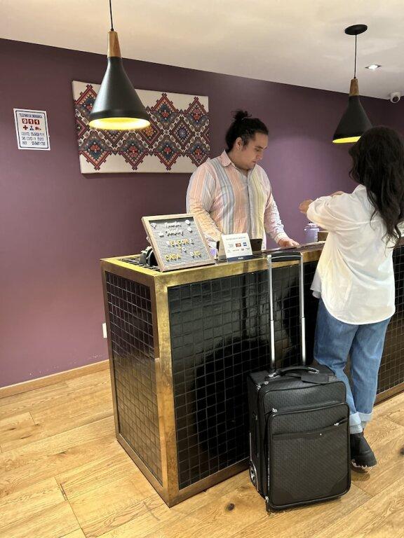 hotel image 11