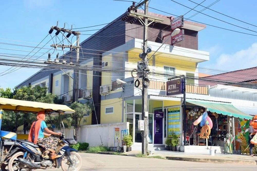 hotel image 16