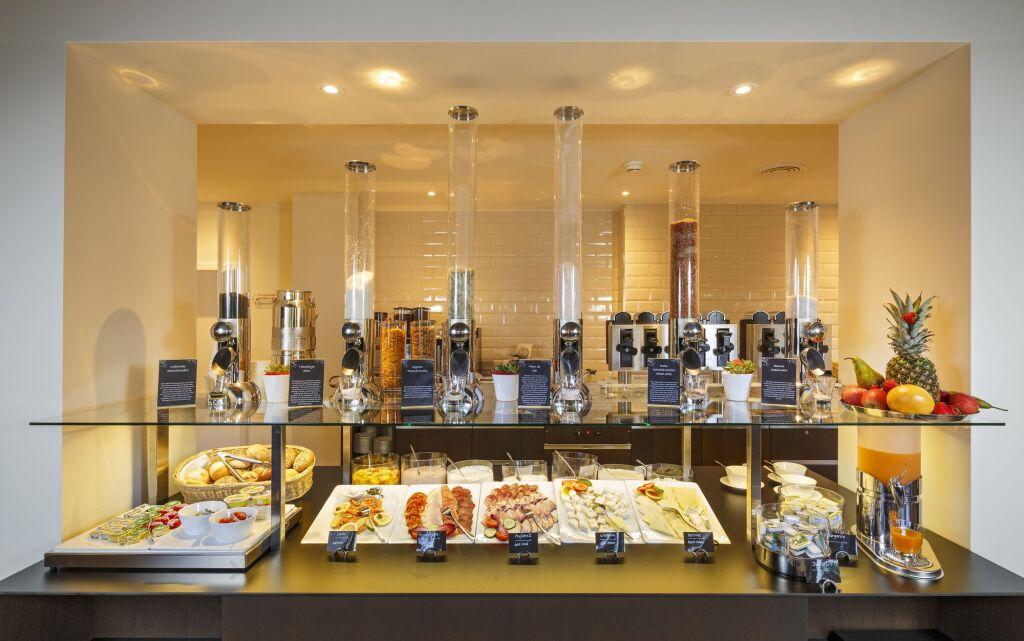 hotel image 11