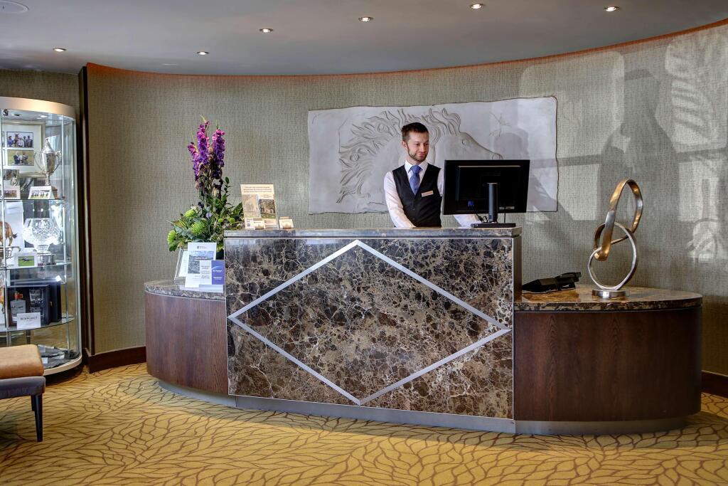 hotel image 10