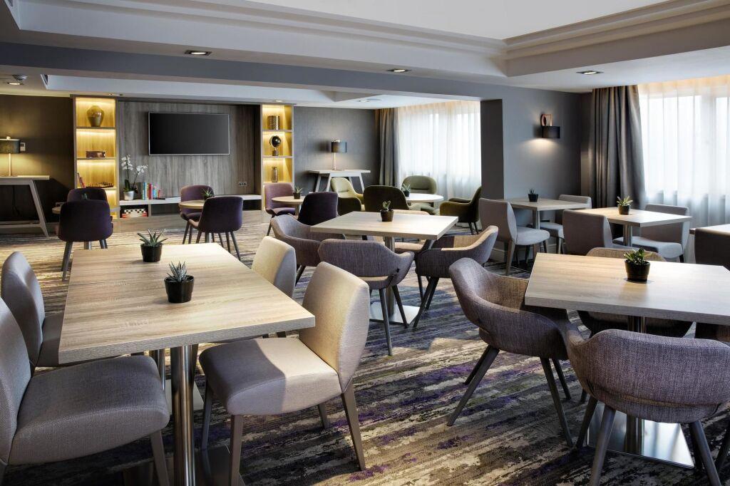 hotel image 12