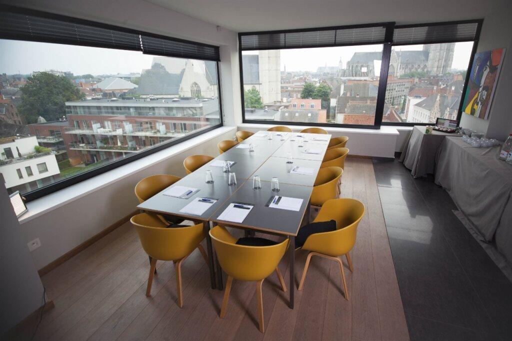 hotel image 10