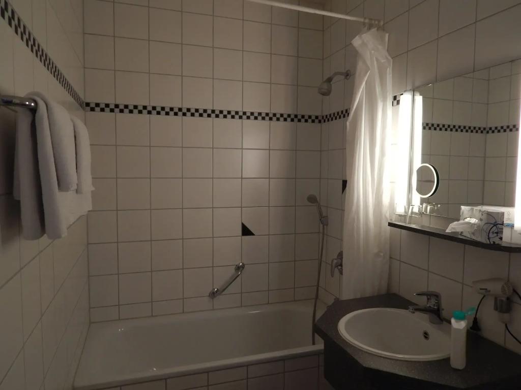 hotel image 10