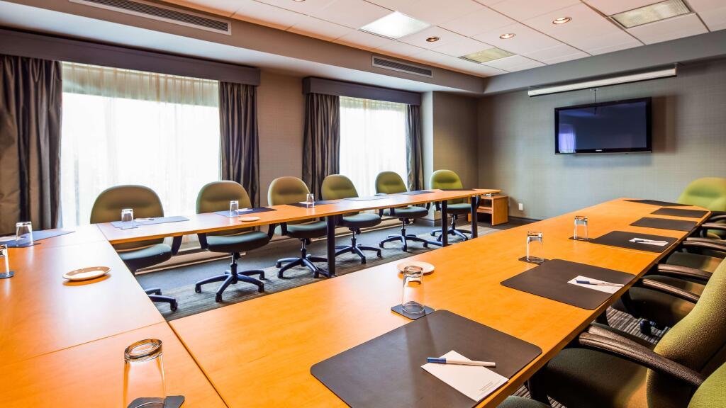 hotel image 10