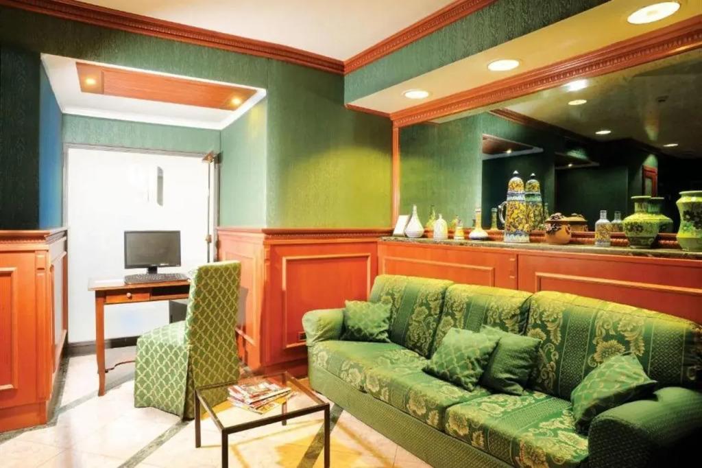hotel image 37