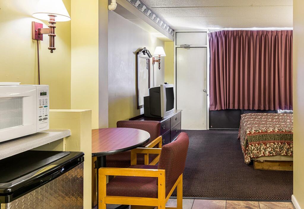 hotel image 7