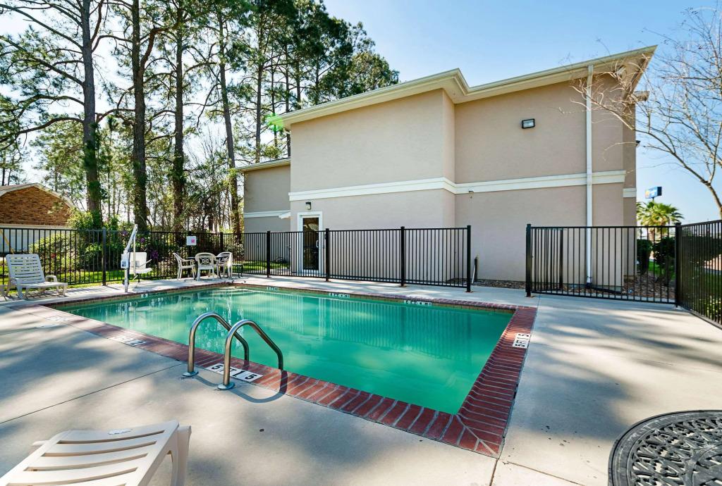 hotel image 10
