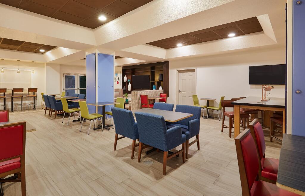 hotel image 12