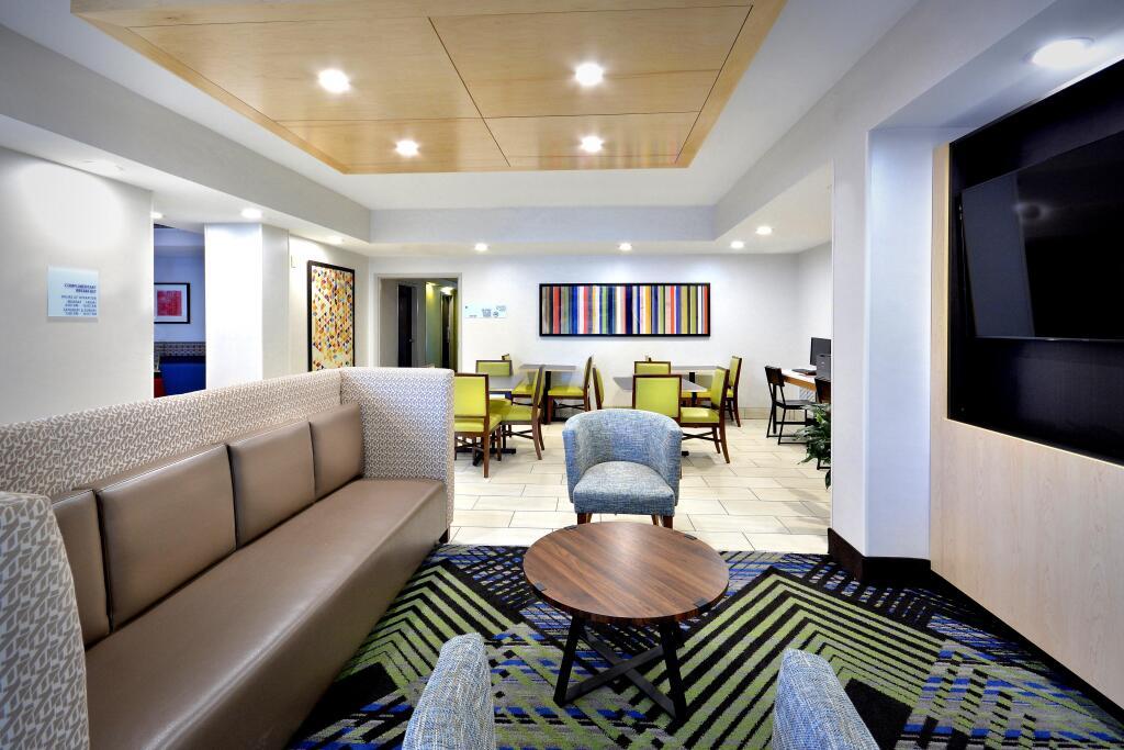 hotel image 8