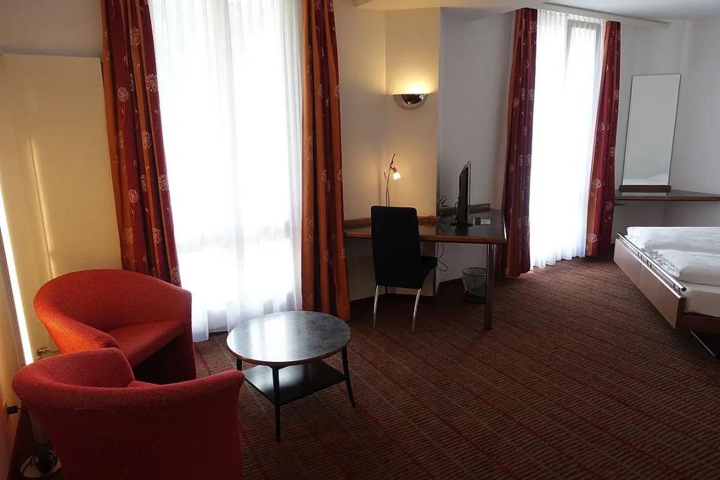 hotel