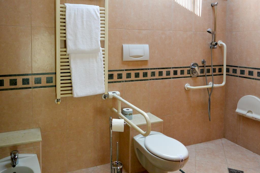 hotel image 32