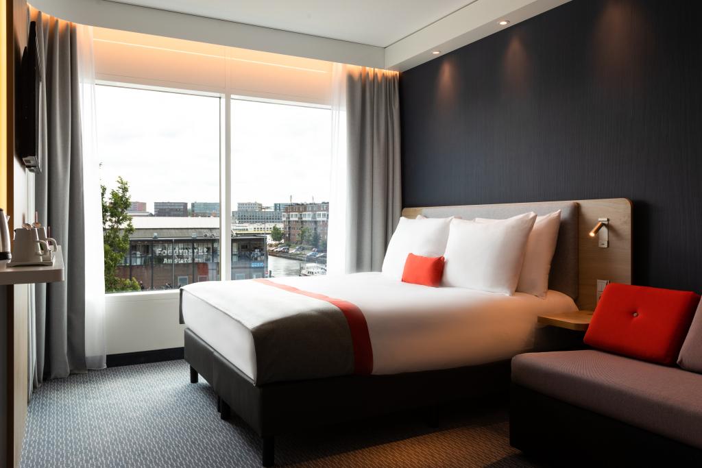 hotel image 16
