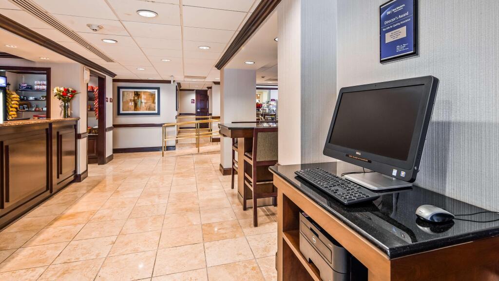 hotel image 10