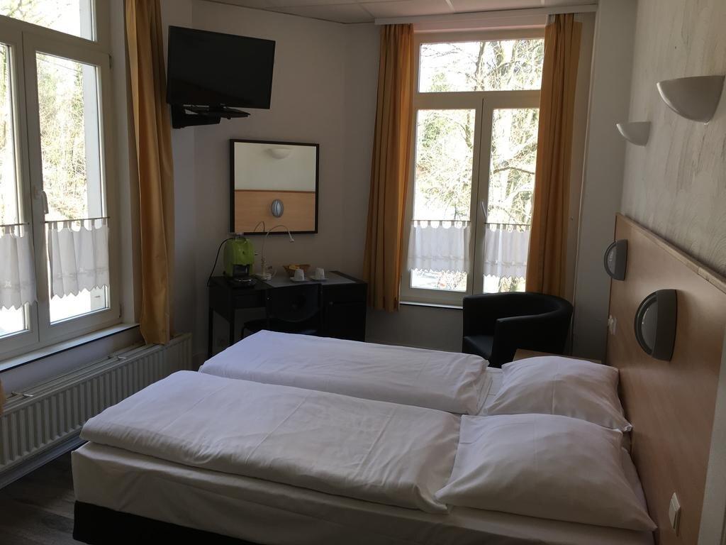 hotel image 16