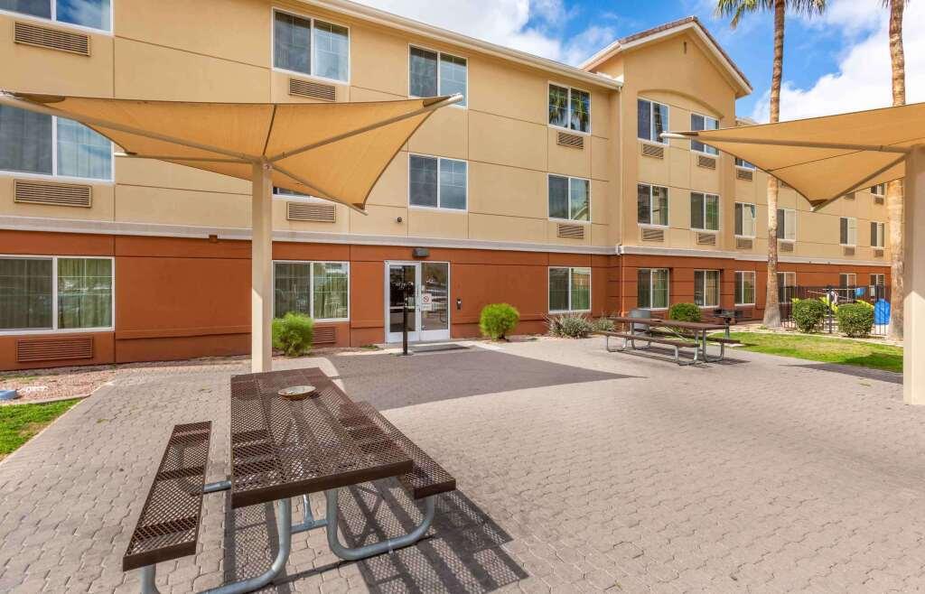 hotel image 9