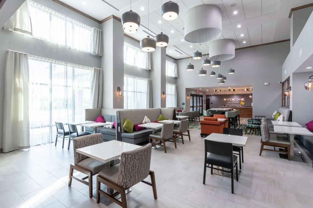 hotel image 10
