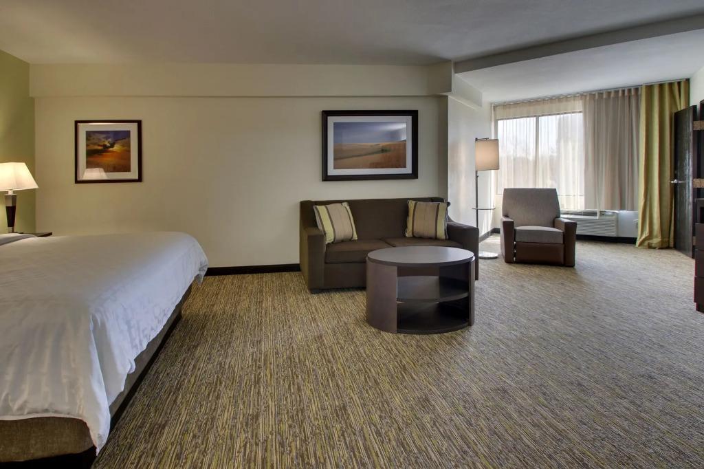 hotel image 8