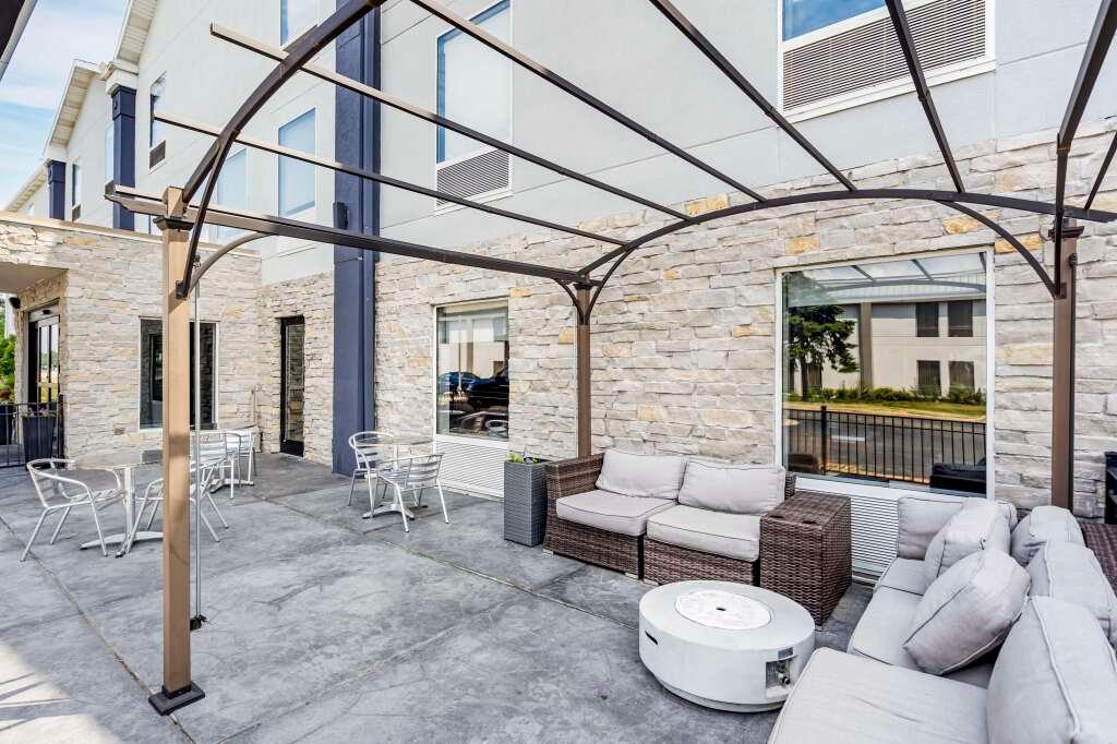 hotel image 40