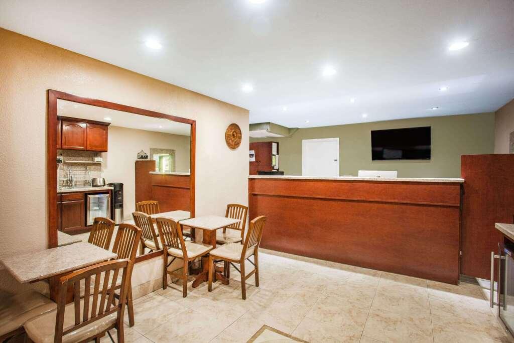 hotel image 11