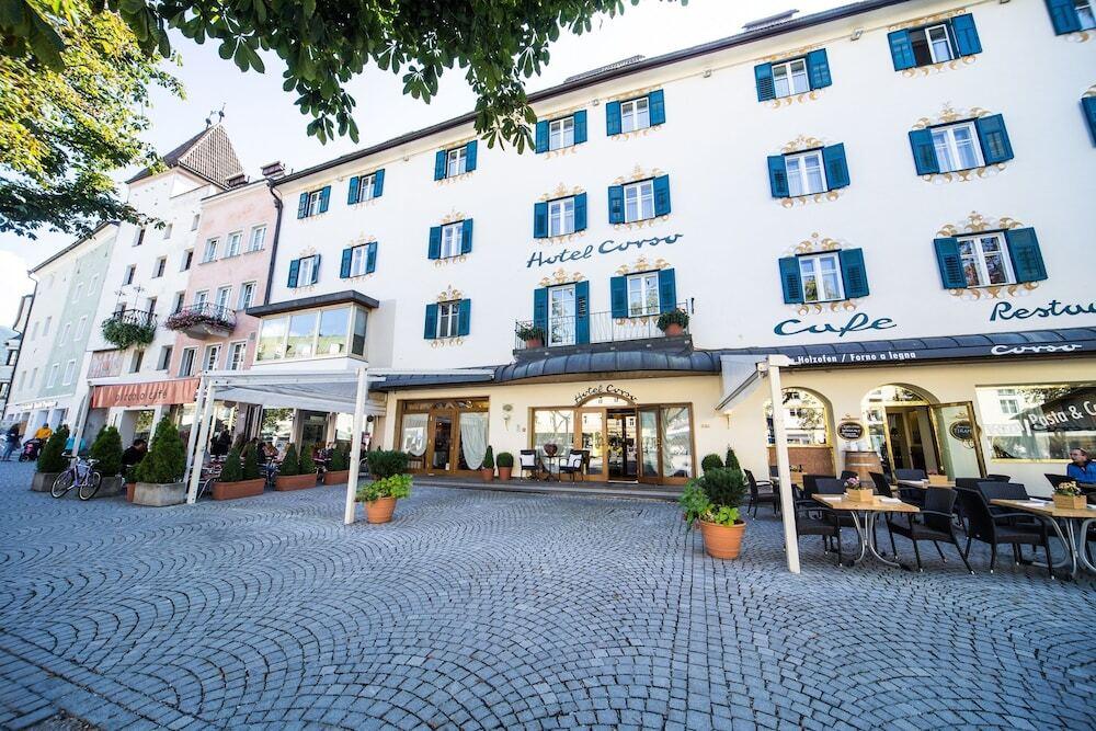 hotel image 36