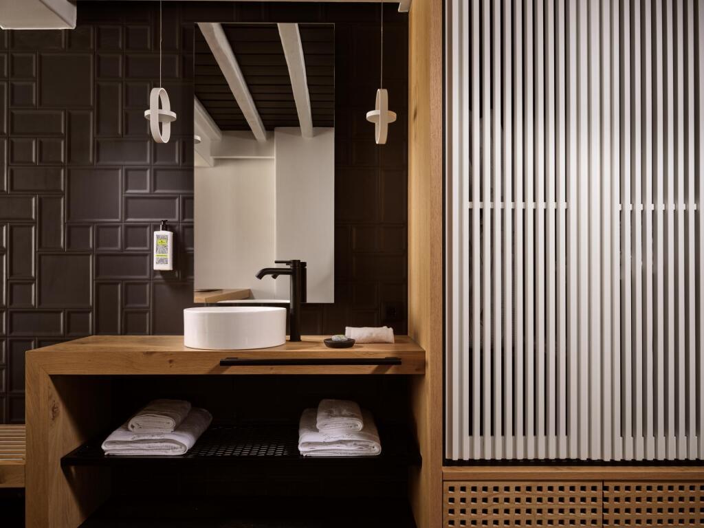 hotel image 16