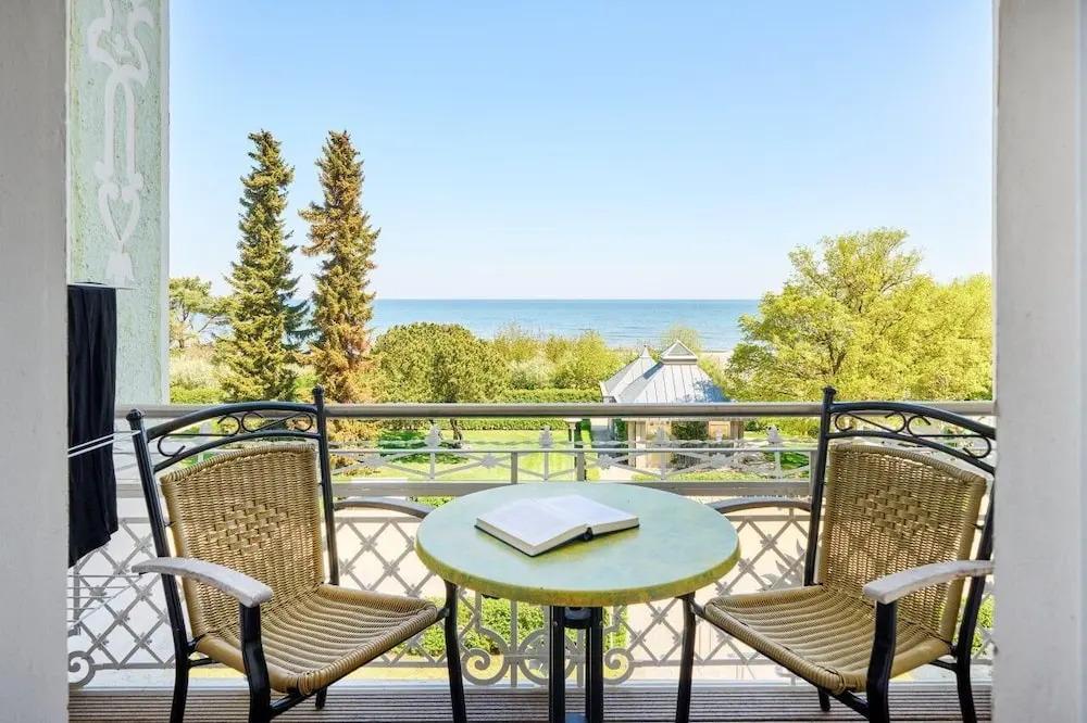 hotel image 13