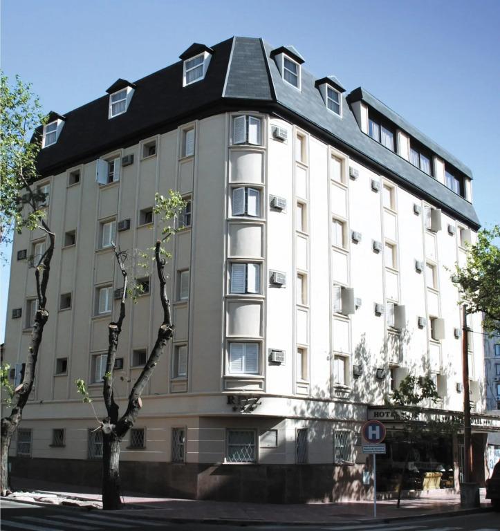 hotel image 10