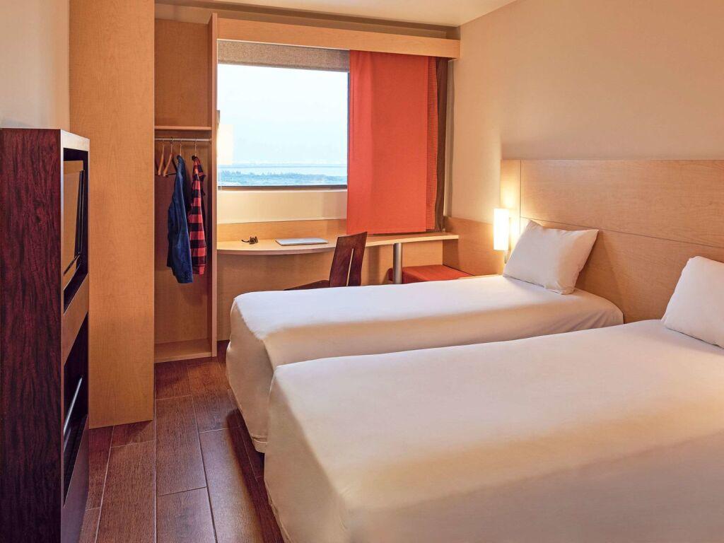hotel image 42