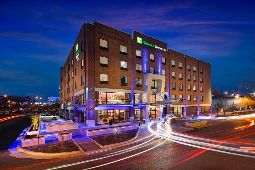hotel image 16