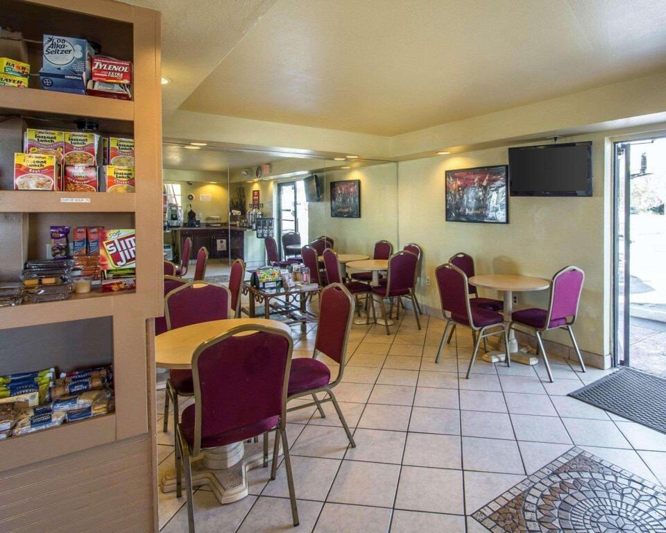 hotel image 11