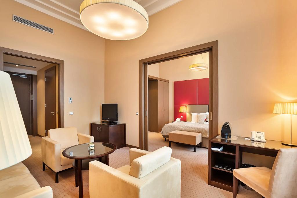 hotel image 16