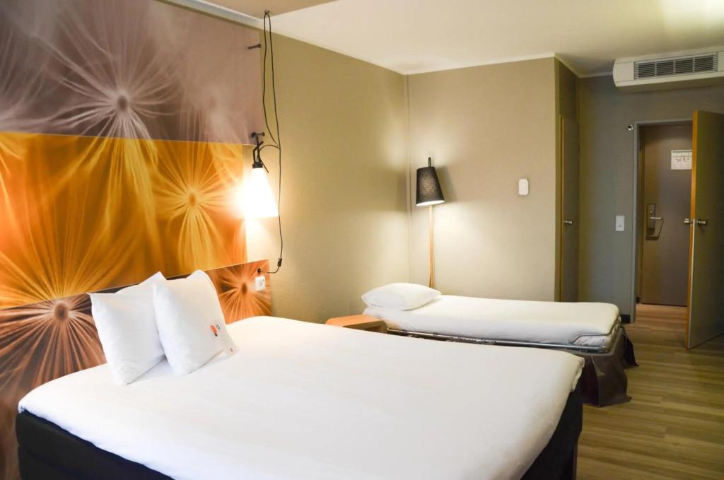 hotel image 16