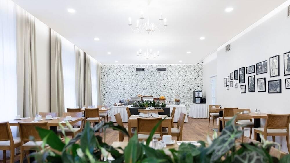 hotel image 18