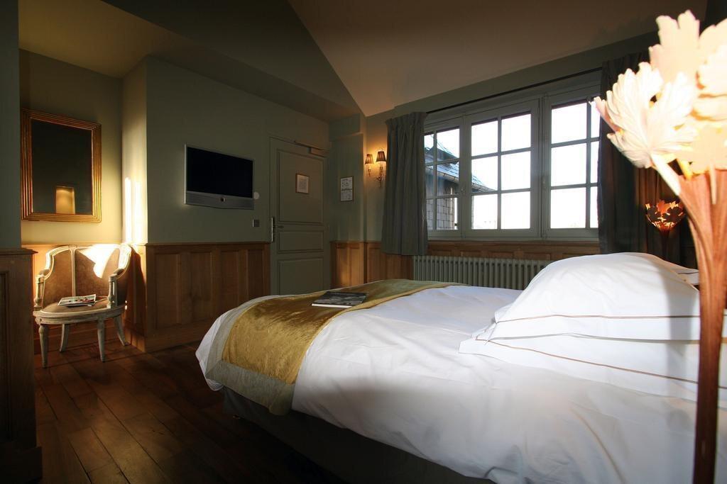 hotel image 11
