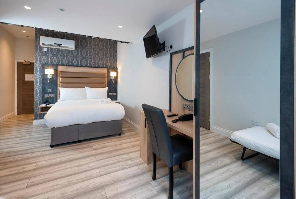 hotel image 12