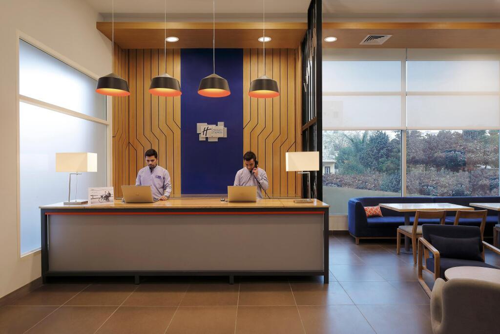 hotel image 8