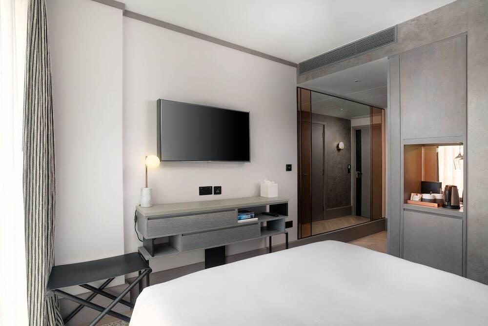 hotel image 39