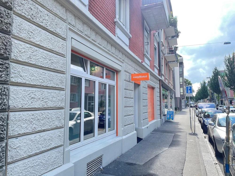 hotel image 10