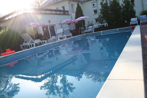 hotel image 11