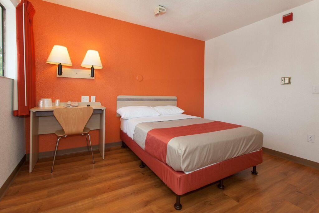 hotel image 10