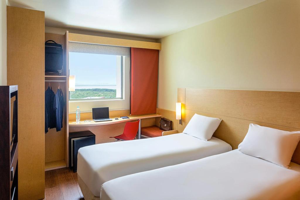 hotel image 43