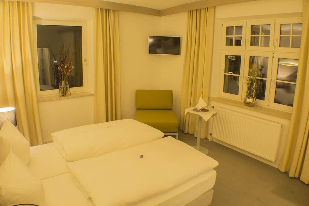 hotel image 12