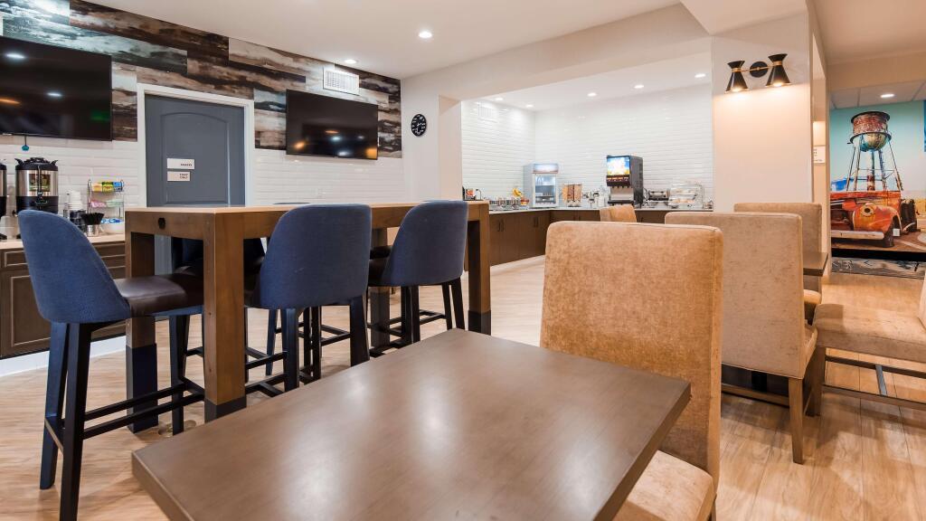 hotel image 13