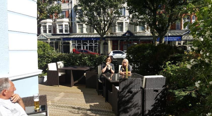 hotel image 13