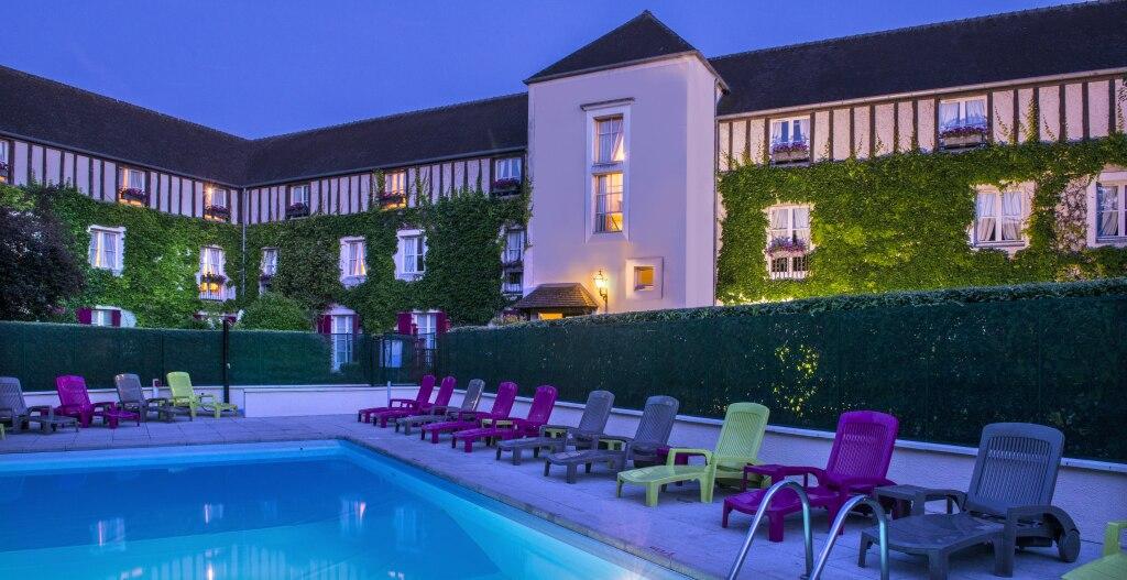 hotel