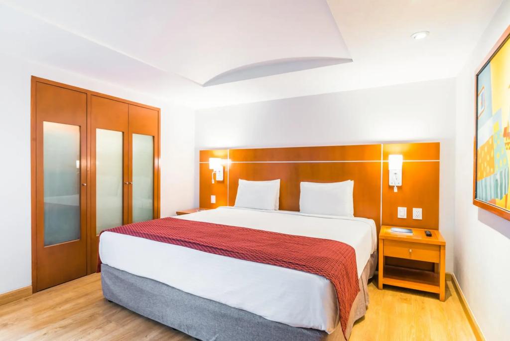 hotel image 13
